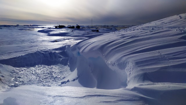 Снігові замети на Галіндезі (фото Анни Соіної)