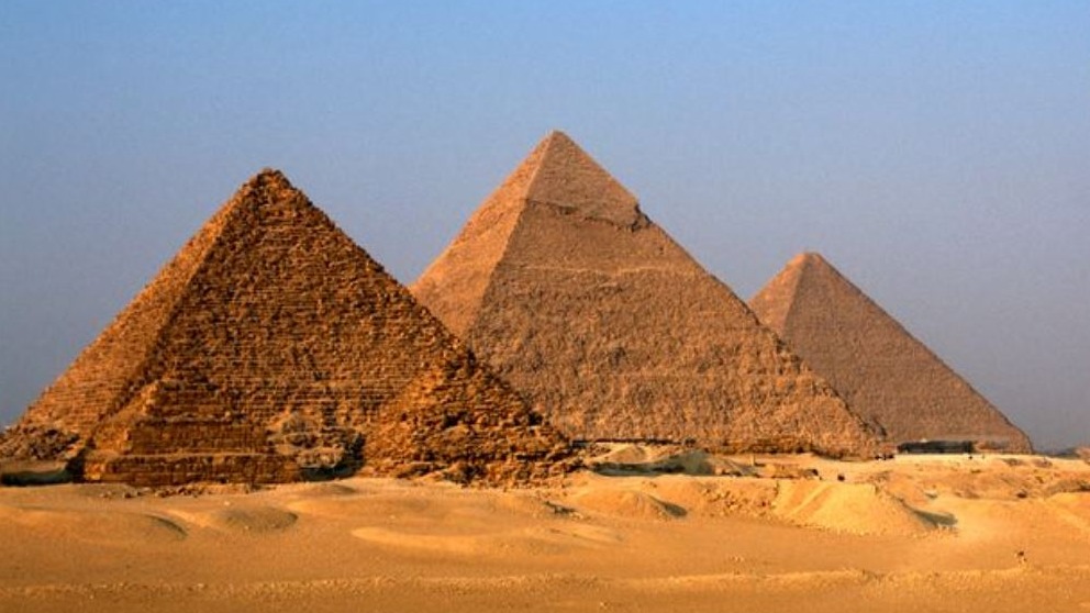 Що таке піраміда простими словами?
